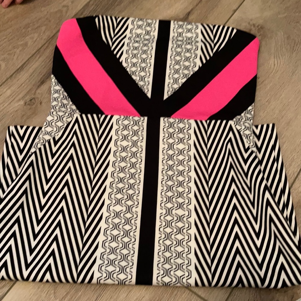 Pink black and white strapless dress